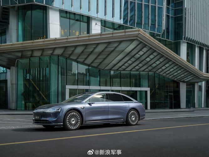 2025全年免费资料大全和车棚起火烧上百辆车与车棚起火烧上百辆车怎么办