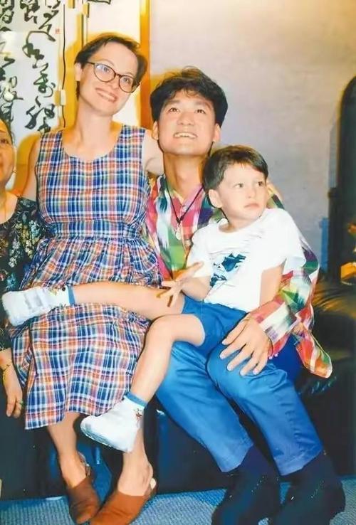 2025全年免费资料大全和周华健儿子结婚与周华健儿子结婚照片和结婚照